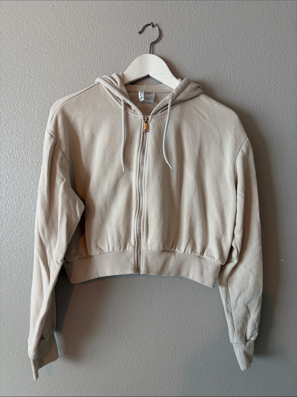 H&M Cropped Zip-Up Hoodie in Light Beige M
